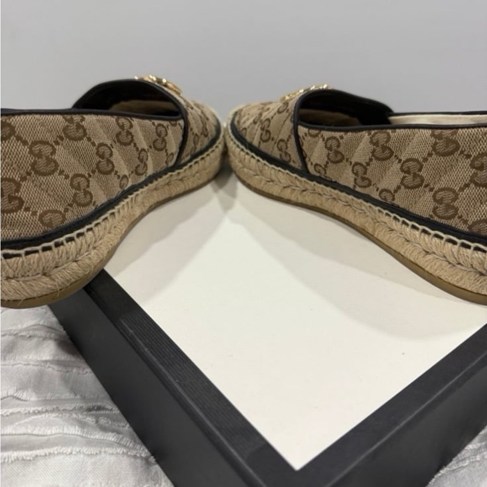 Gucci Brown and Gold Espadrille Flats with GG Monogram - Picture 4 of 9